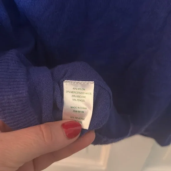 Lilly Pulitzer sweater - Picture 4 of 4